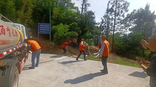 【特别报道】凯力专汽洒水车助力翠屏区强化防灭火演练强技能