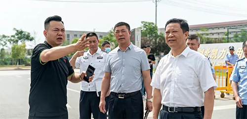 【特别报道】包联服务暖民心 智慧引领促发展—随州市政府党组成员、副市长、市公安局党委书记、局长柴普军深入包保企业凯力专汽走访调研