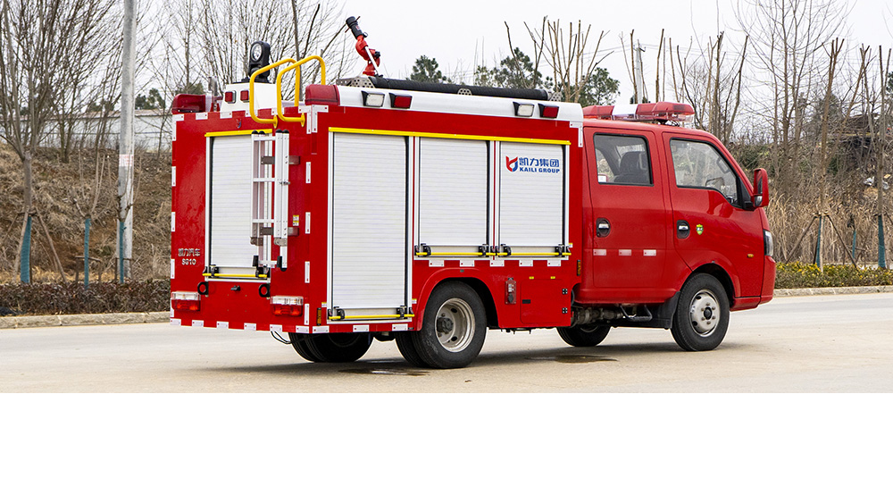 东风途逸双排水罐消防车图8