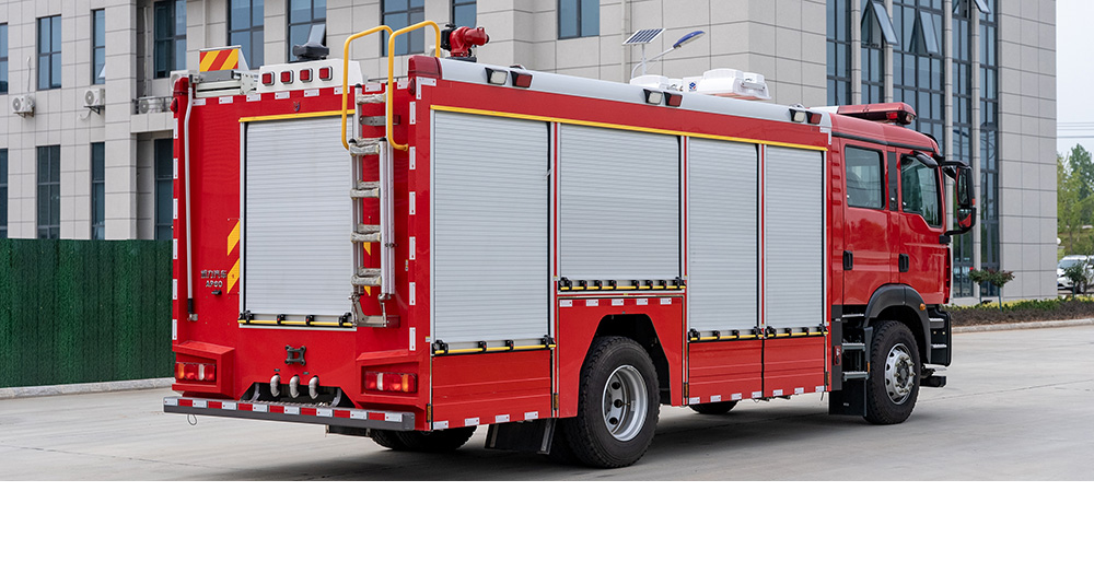 汕德卡单桥城市主战消防车图8