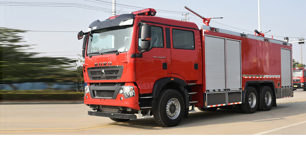 豪沃后双桥干粉泡沫联用消防车图1