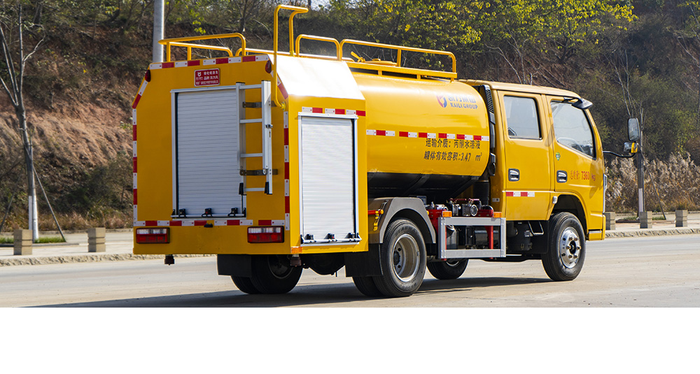 东风小多利卡双排消防洒水车图5