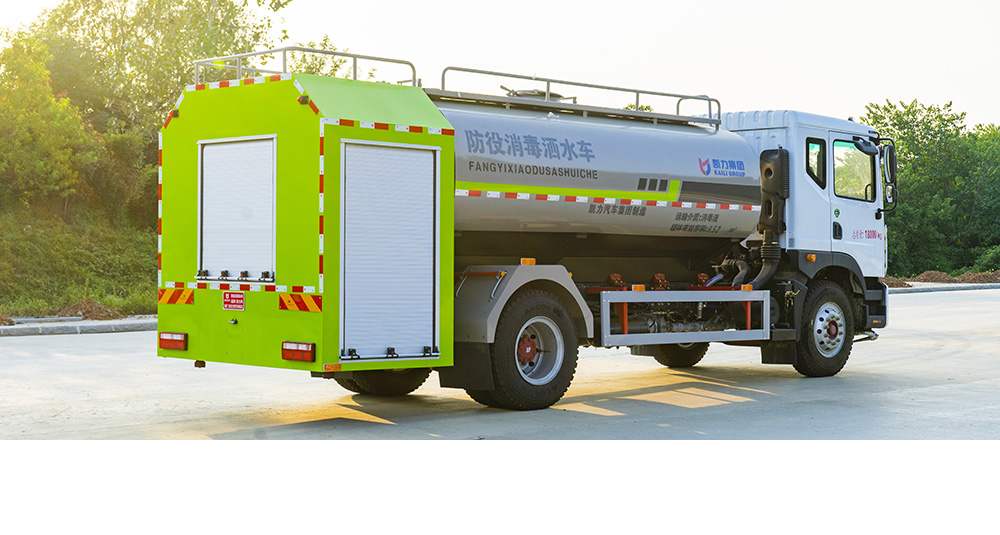 东风D9消防洒水车图5