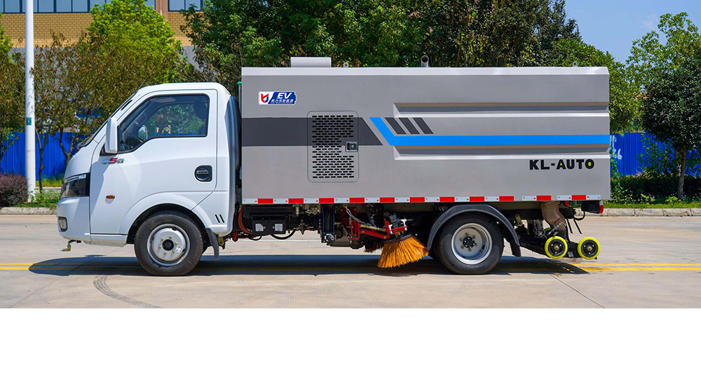 东风途逸纯电洗扫车图7