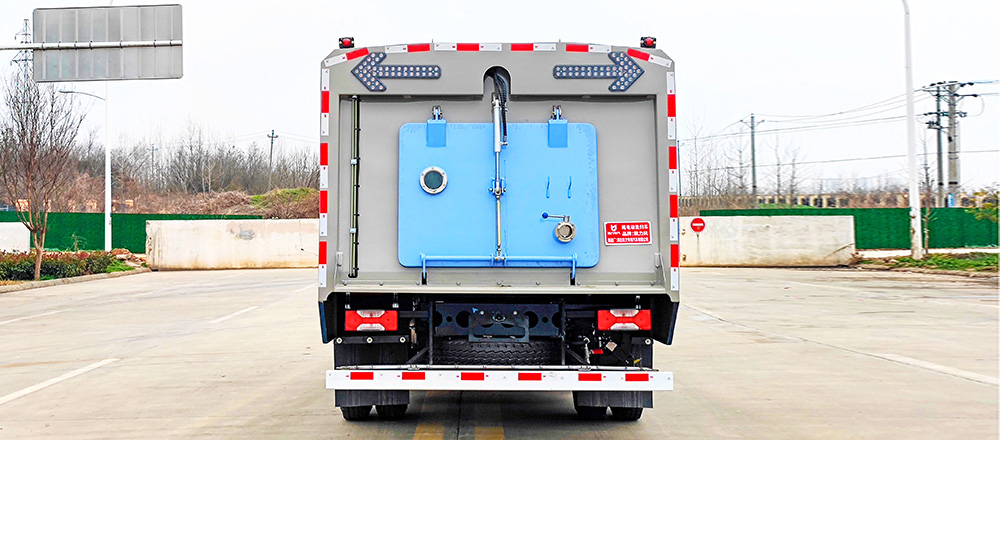 上汽跃进纯电洗扫车图8