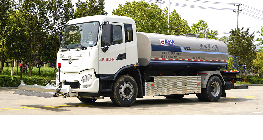 东风天锦纯电路面清洗车图2