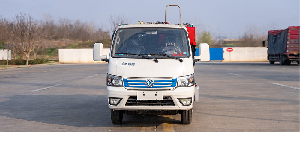 东风途逸纯电压缩式垃圾车图7