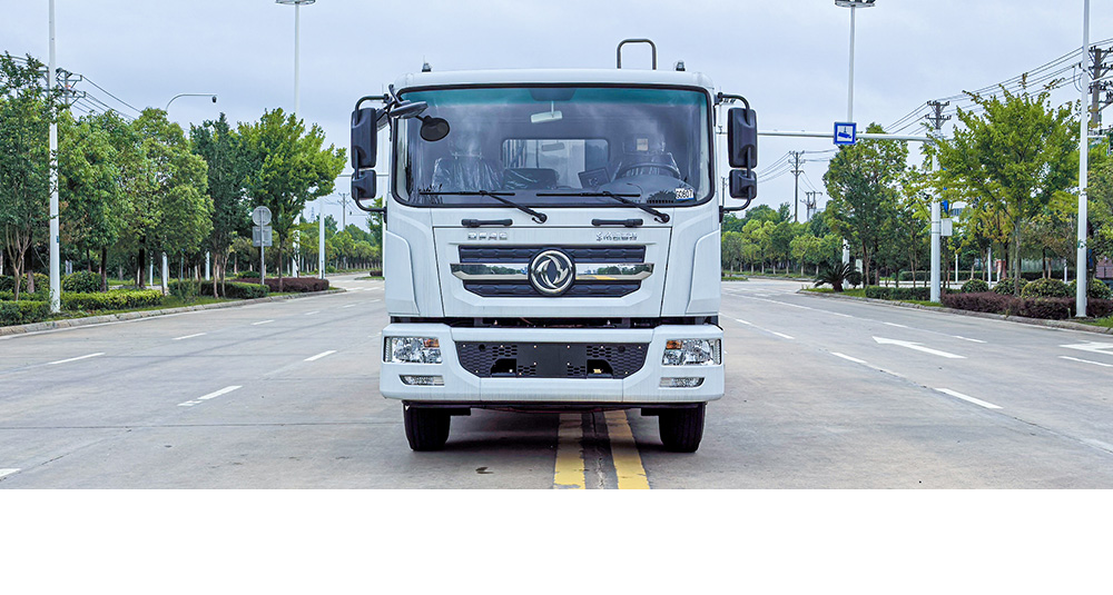 东风D9纯电压缩式垃圾车图7