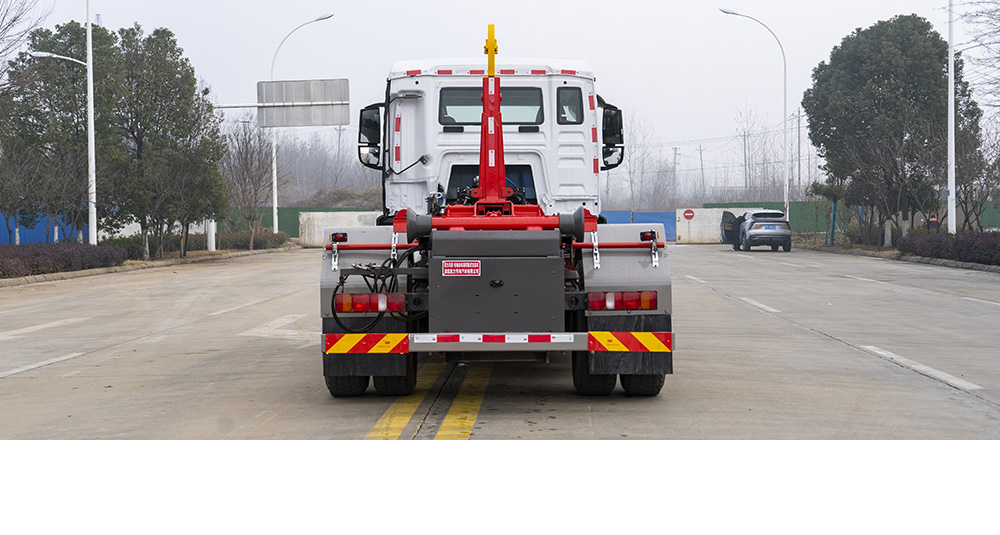 重汽纯电车厢可卸式垃圾车图7