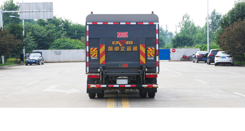 东风凯普特纯电密封式桶装垃圾车图6