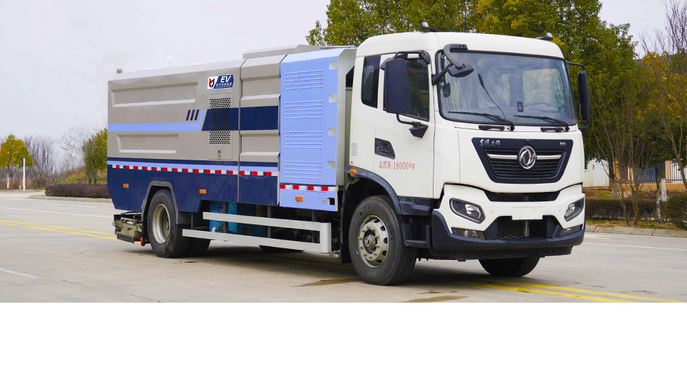 东风天锦纯电道路污染清除车图1