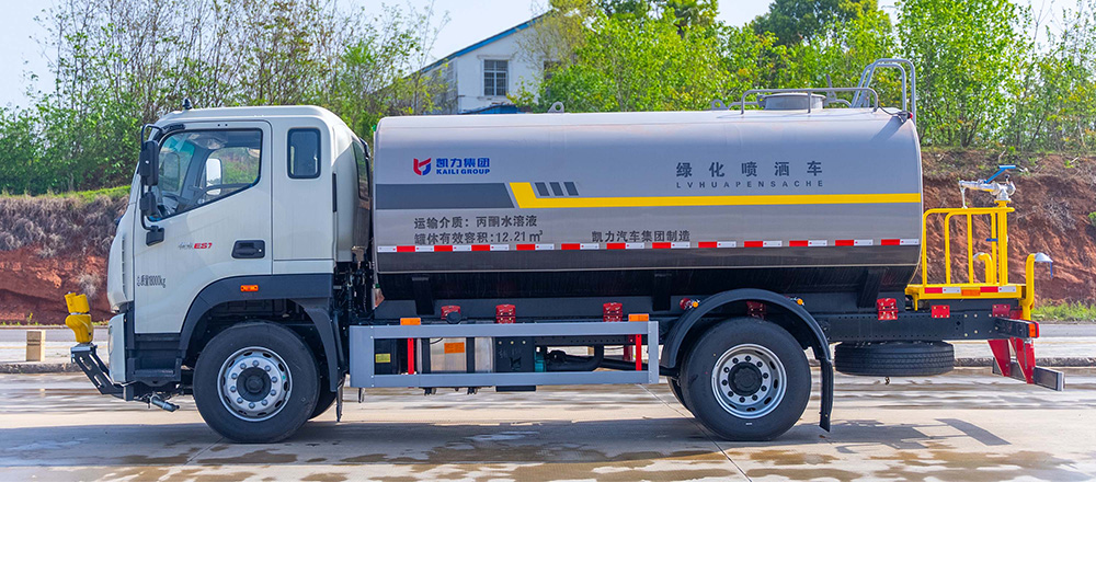 瑞沃ES7洒水车图4