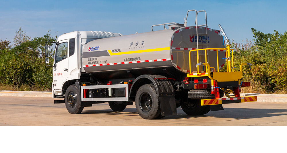 东风天锦洒水车图4