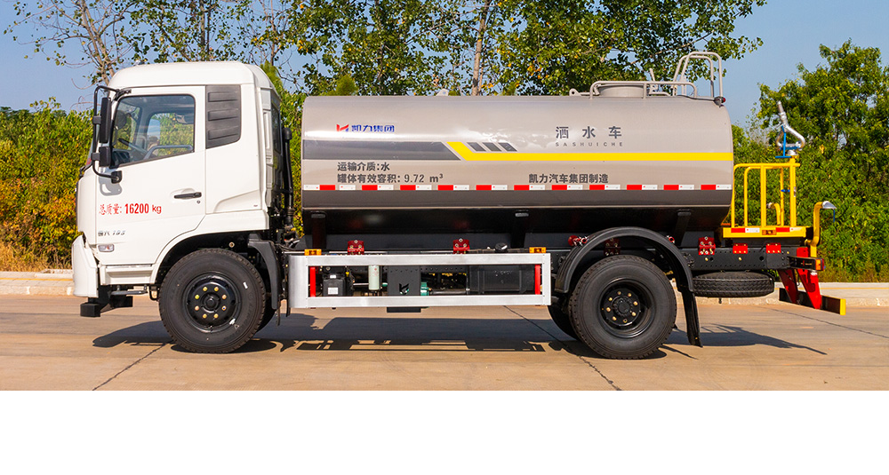 东风天锦洒水车图6