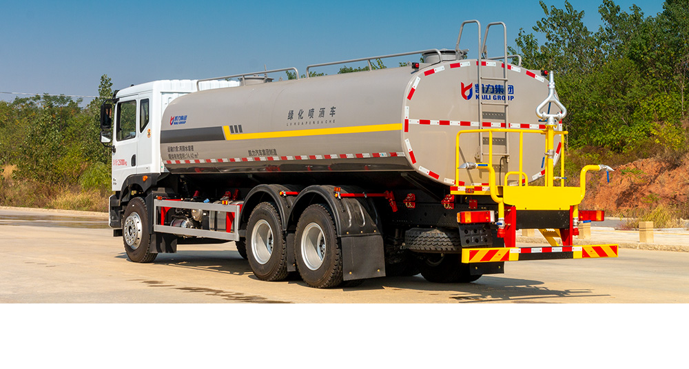 东风华神后双桥洒水车图6