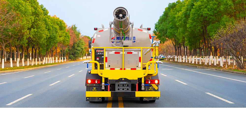 东风华神T1绿化喷洒车图8