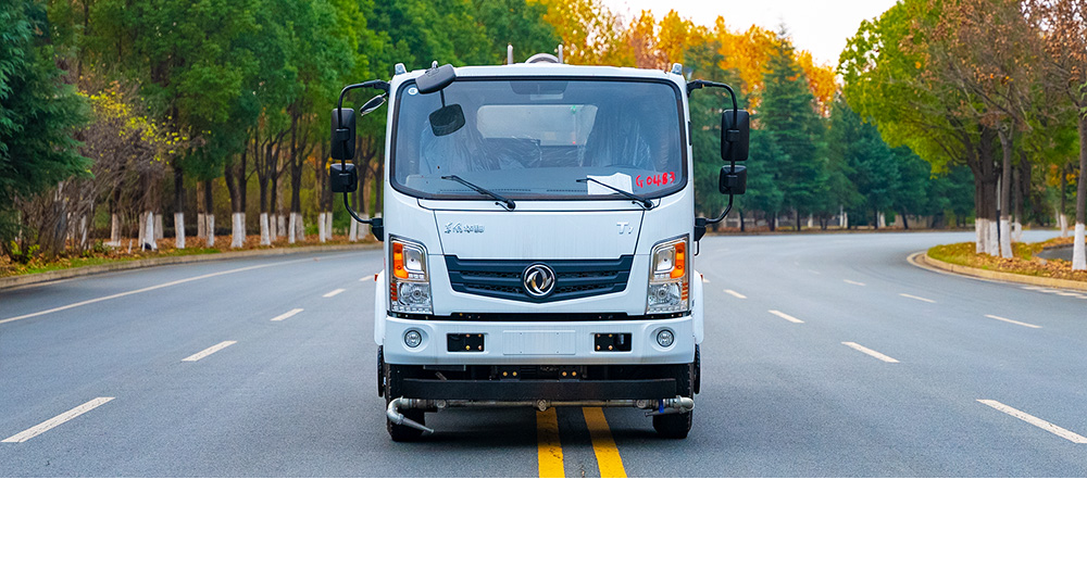 东风华神T1绿化喷洒车图7