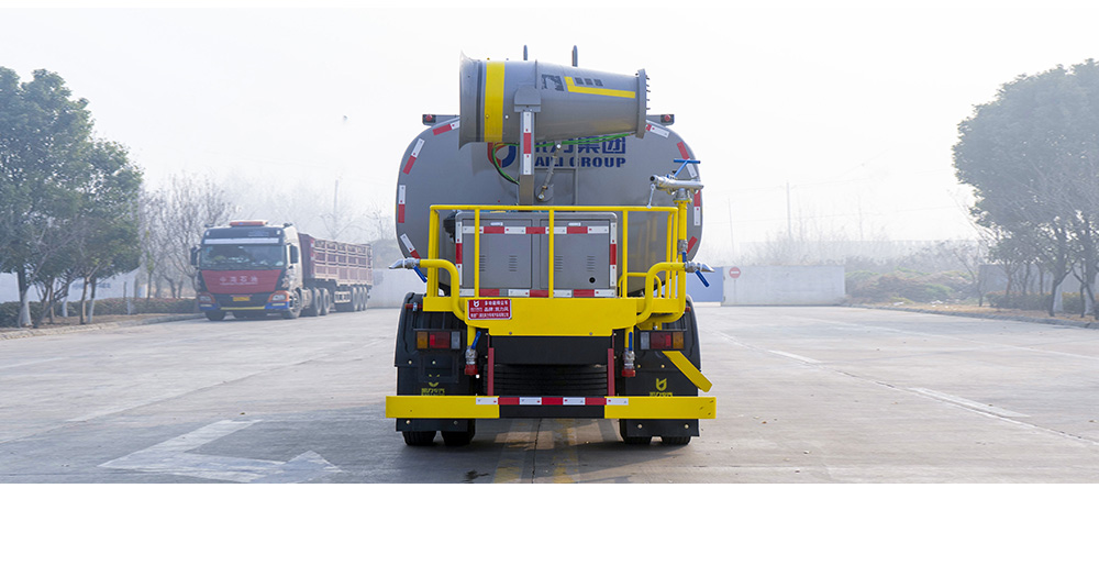 柳汽M3绿化喷洒车图6