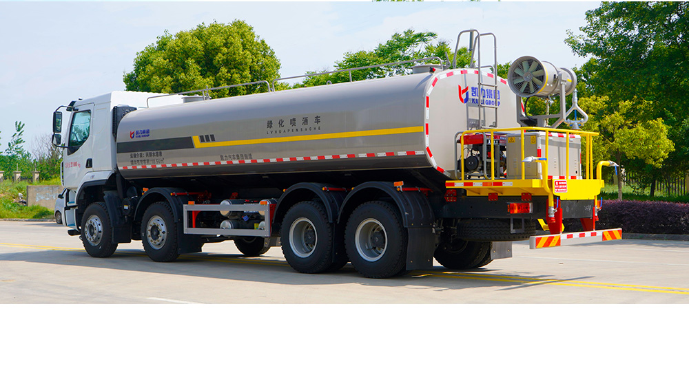 柳汽前四后八绿化喷洒车图6