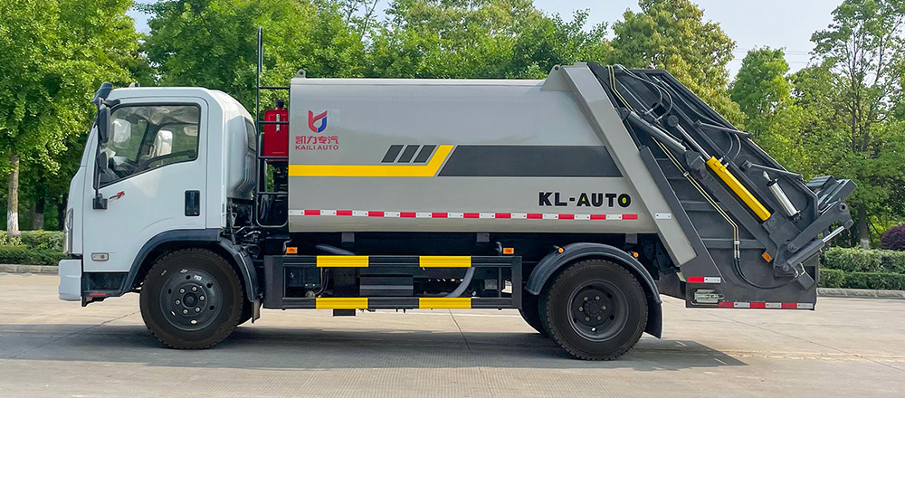 东风大福瑞卡压缩式垃圾车图4