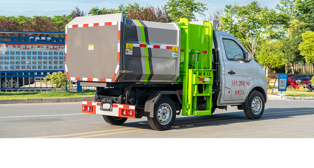 长安自装卸式垃圾车 侧装图3