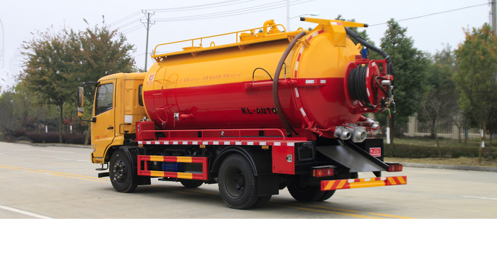 东风天锦清洗吸污车图6