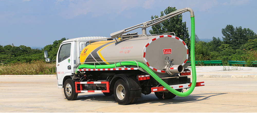 东风小多利卡吸粪车图6