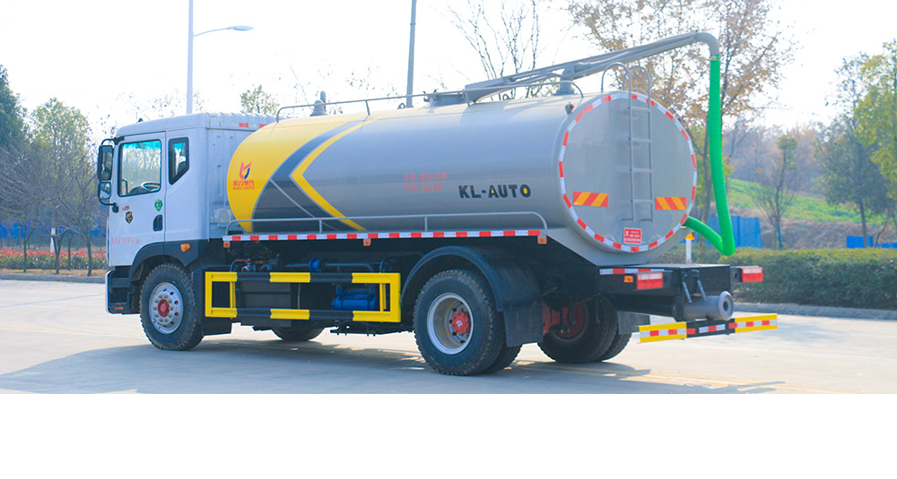 东风D9吸粪车图4