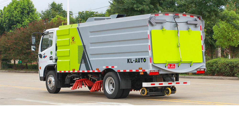 大多利卡扫路车图6