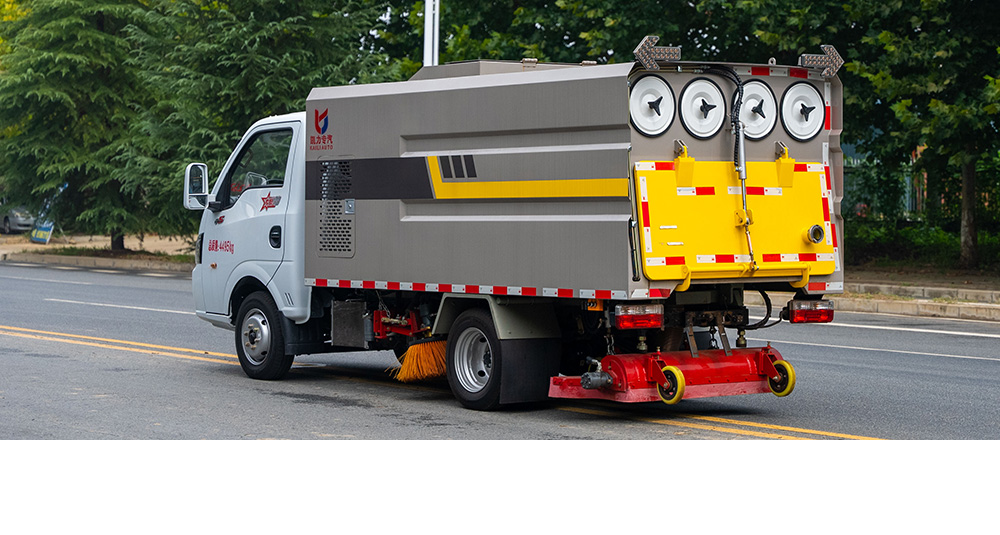 途逸后置吸尘车图4