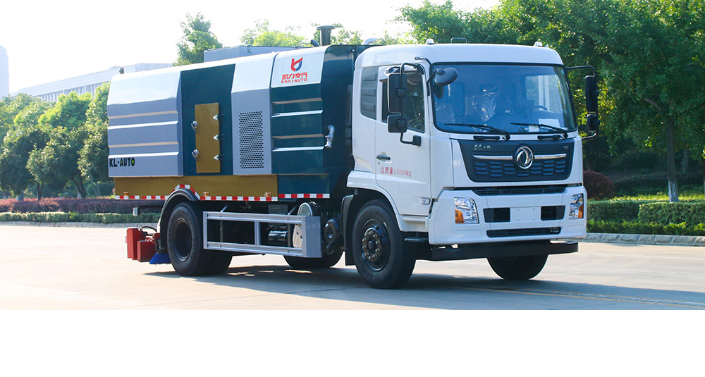 天锦后置吸尘车图1