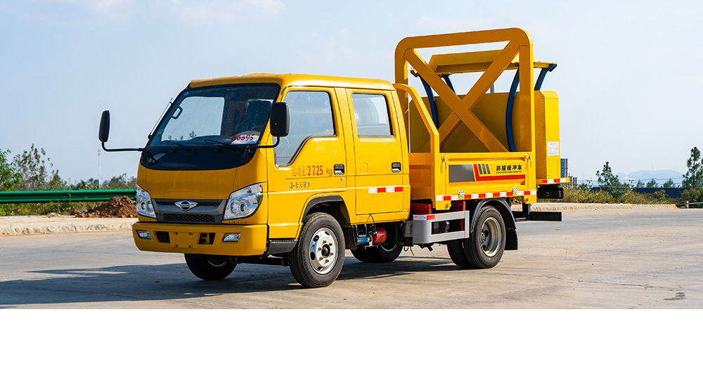 福田小卡3防撞缓冲车图2