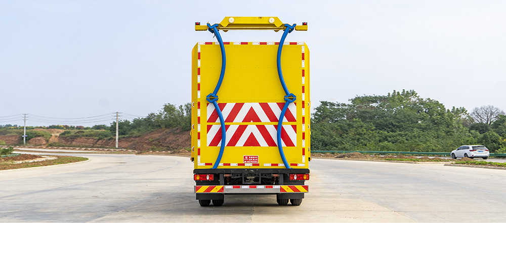 东风华神KL6防撞车图8